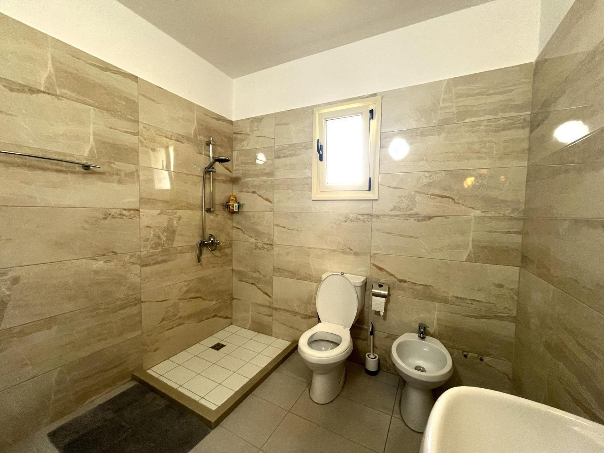 Vila 4 Stinet Vlorë Esterno foto